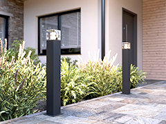 Väeglampor och pollare Väeglampor och pollare